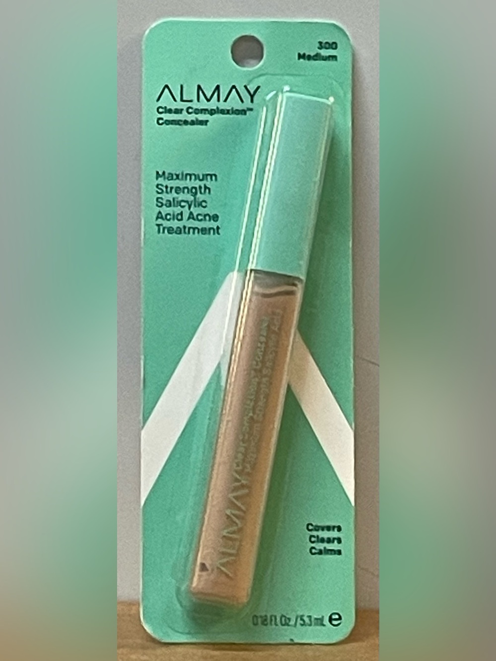 Almay Clear Complexion Concealer - 300 Medium